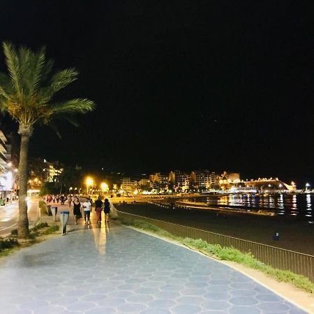 Magic Studio With Swimming Pool Benidorm Bagian luar foto