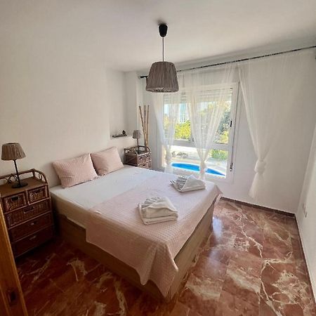 Magic Studio With Swimming Pool Benidorm Bagian luar foto