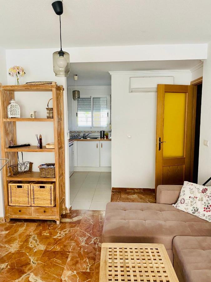 Magic Studio With Swimming Pool Benidorm Bagian luar foto