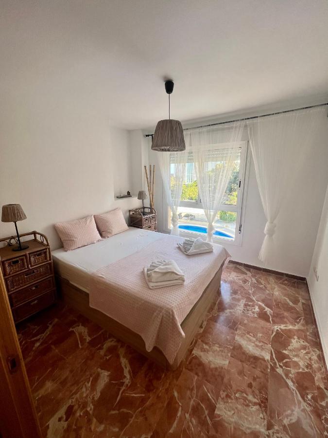 Magic Studio With Swimming Pool Benidorm Bagian luar foto