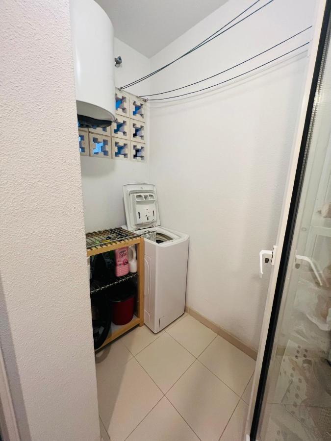 Magic Studio With Swimming Pool Benidorm Bagian luar foto
