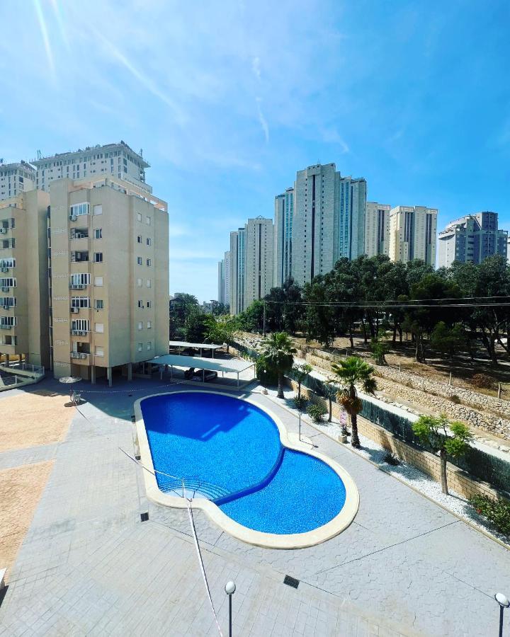 Magic Studio With Swimming Pool Benidorm Bagian luar foto